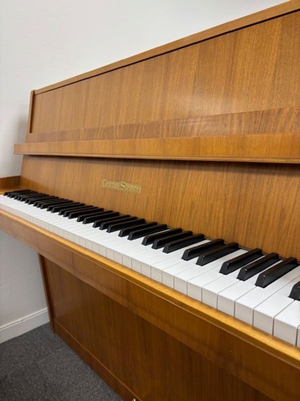 Grotrian Steinweg piano
